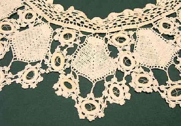 100tos#0844-B-Lace Crocheted Collar Clup